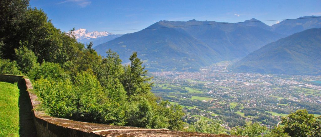 vue mont blanc depuis les remparts