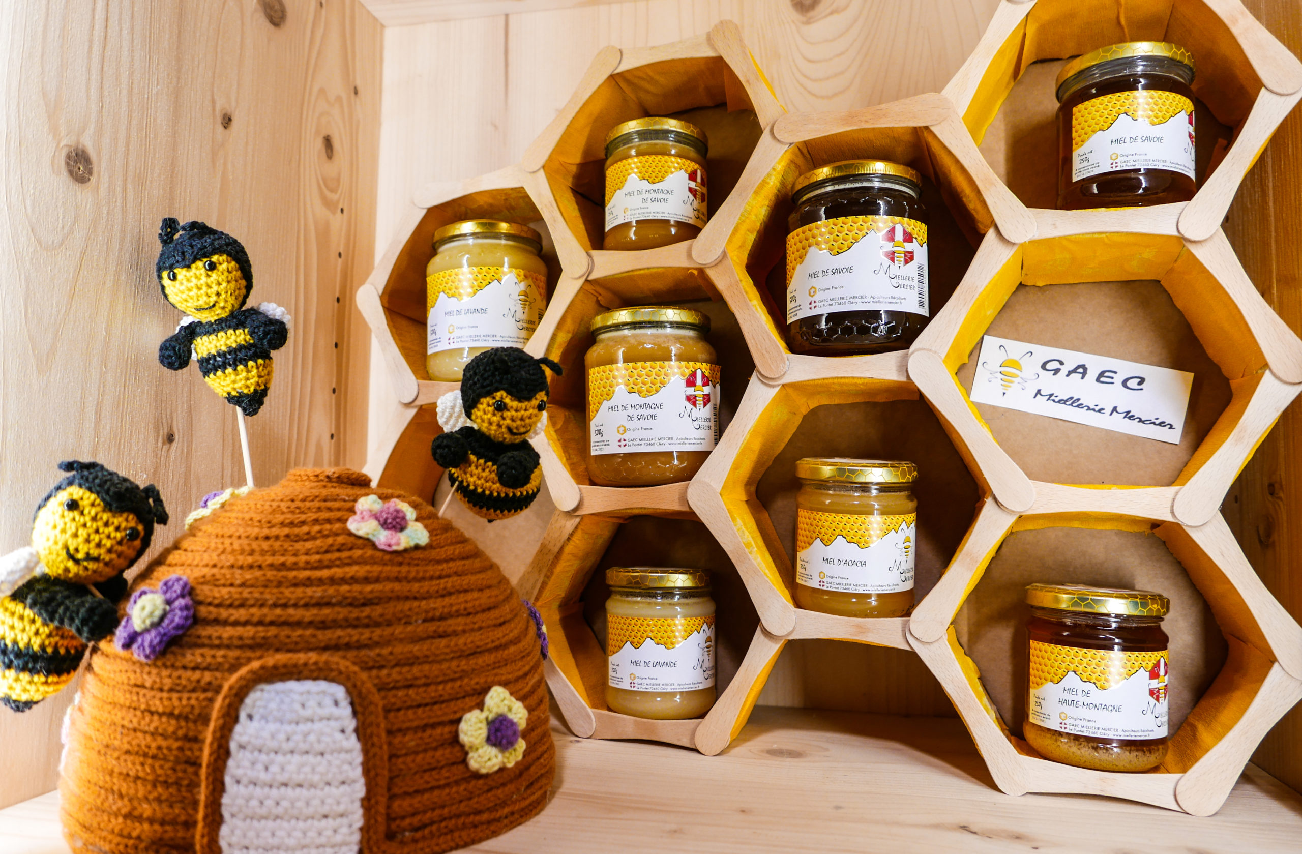 Miel de montagne, ruche en crochet par So & Merveilles